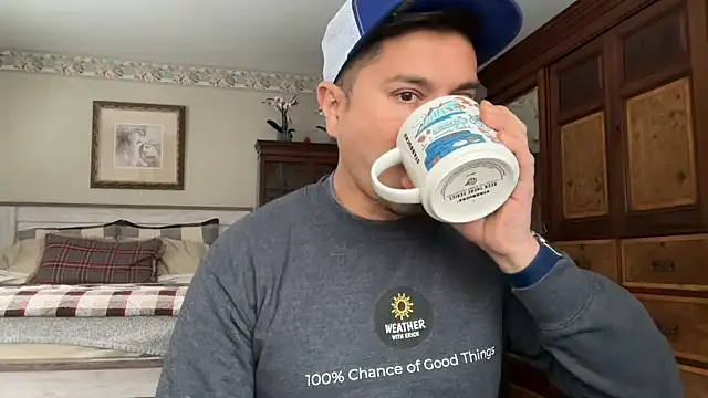 Snapshot of pumpndump89926 chatting on December 16, 1:49 pm pumpndump89926 online show from December 16, 1:49 pm