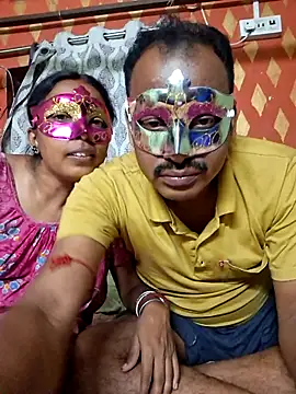 Mr-Mrs-couple online show from March 22, 6:44 pm