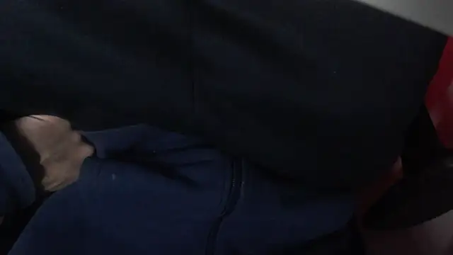 Snapshot of Gossard99 chatting on December 16, 6:40 am Gossard99 online show from December 16, 6:40 am