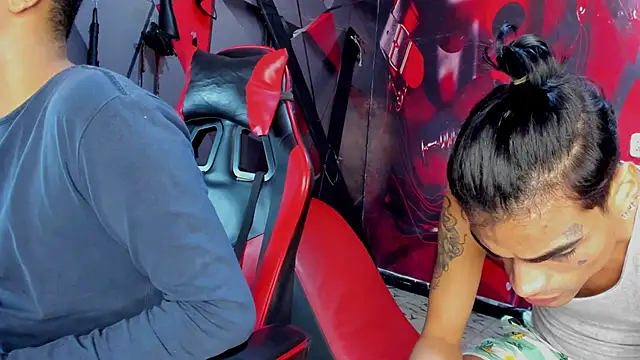 Hot Boys Without Limits online show from December 22, 4:09 am