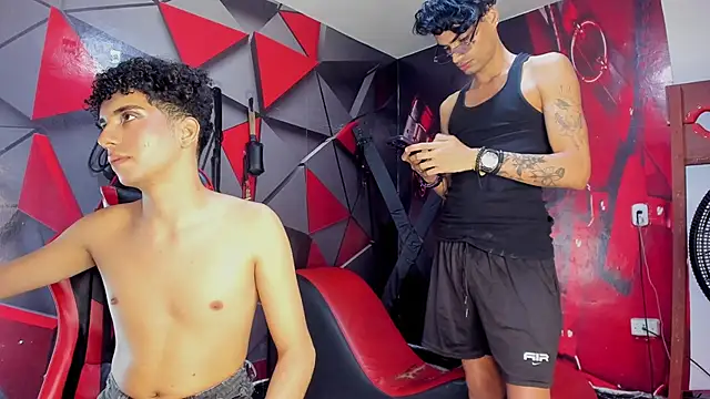 Hot Boys Without Limits online show from February 3, 3:59 am