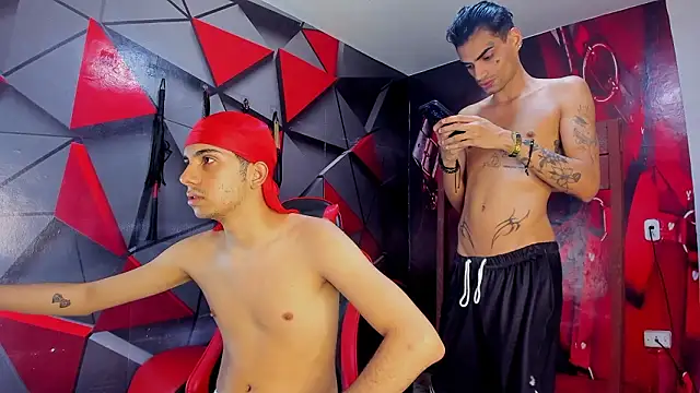 Hot Boys Without Limits online show from February 11, 3:55 am