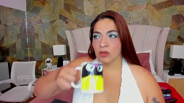 Snapshot of GabyGrey_ chatting on April 8, 7:14 pm GabyGrey online show from April 8, 7:14 pm