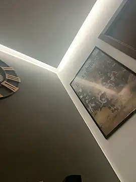 Snapshot of rich_papi chatting on December 15, 7:18 pm rich papi online show from December 15, 7:18 pm