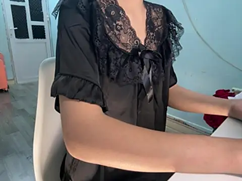 Chichi 86 online show from July 29, 1:31 pm
