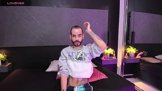 arcangel harris online show from January 15, 1:05 pm