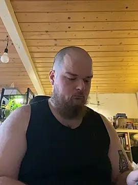 YoursxTruly online show from January 18, 1:04 pm