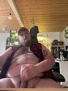 YoursxTruly online show from February 9, 12:20 pm