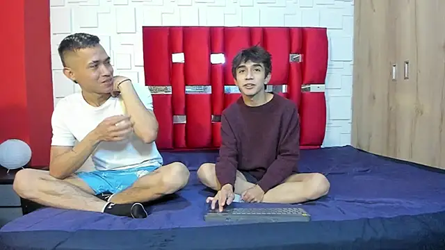 PetterSosa25 online show from December 14, 2:44 pm