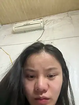 leo-kitty online show from February 11, 2:22 pm