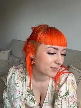 Snapshot of ScarletVixenLive chatting on April 16, 12:28 pm ScarletVixenLive online show from April 16, 12:28 pm