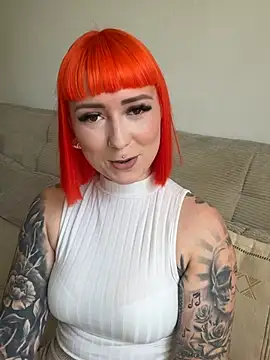 Snapshot of ScarletVixenLive chatting on June 22, 10:23 am ScarletVixenLive online show from June 22, 10:23 am