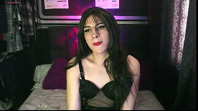 Snapshot of Milow_Russo_ chatting on February 17, 7:53 pm Milow Russo online show from February 17, 7:53 pm