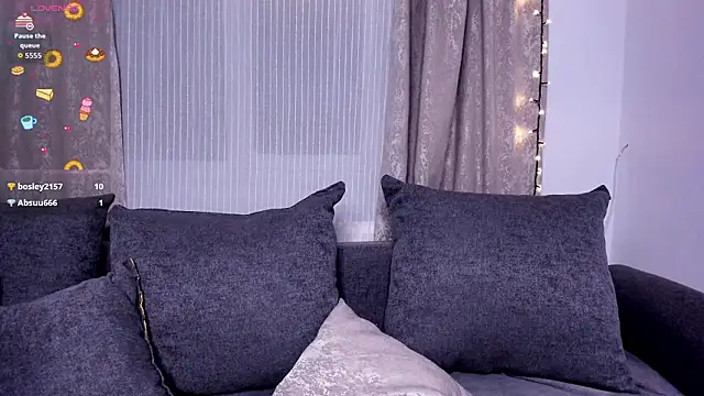 SweetViperr online show from February 3, 2:53 am