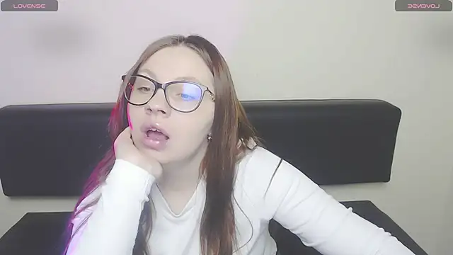 LiliaErmi online show from March 10, 7:24 am