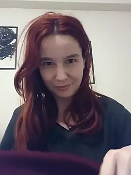 Snapshot of Atwsliiikizilll chatting on February 26, 5:39 am Atwsliiikizilll online show from February 26, 5:39 am