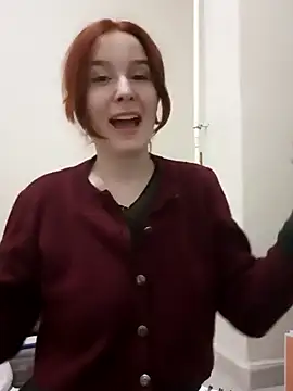 Snapshot of Atwsliiikizilll chatting on March 21, 1:58 pm Atwsliiikizilll online show from March 21, 1:58 pm