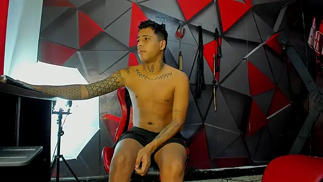 Hot Boys 69 online show from February 4, 12:00 pm