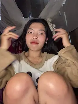 lux-su online show from February 14, 9:28 am