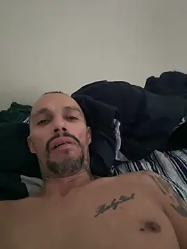 Snapshot of faces818 chatting on March 15, 9:43 pm faces818 online show from March 15, 9:43 pm