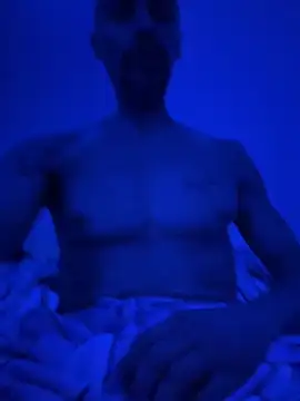 Snapshot of faces818 chatting on March 22, 7:12 am faces818 online show from March 22, 7:12 am