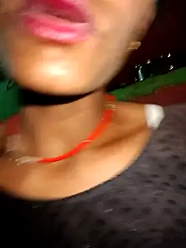 Maya Big55A online show from March 19, 7:40 pm