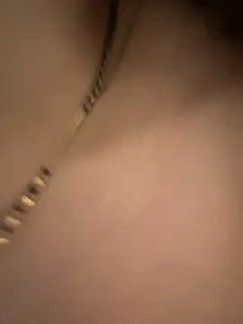 Snapshot of hot_queen78 chatting on March 22, 5:11 am hot queen78 online show from March 22, 5:11 am