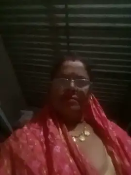 Pinki rajak online show from May 10, 10:04 pm