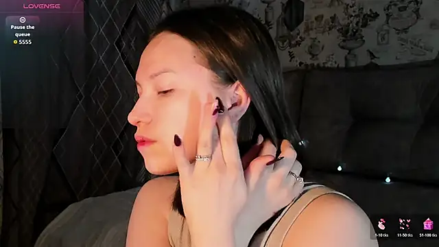 AnneNexxtDoor online show from February 4, 3:34 am