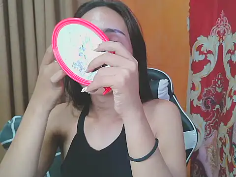 Snapshot of ur_lovelyjessy chatting on May 11, 7:55 pm ur lovelyjessy online show from May 11, 7:55 pm