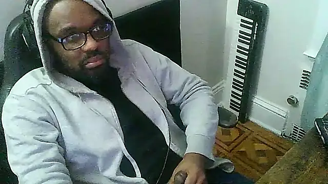 MrUnintentional online show from December 17, 3:01 am