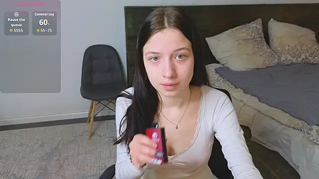 AlicePowells online show from February 13, 11:39 am