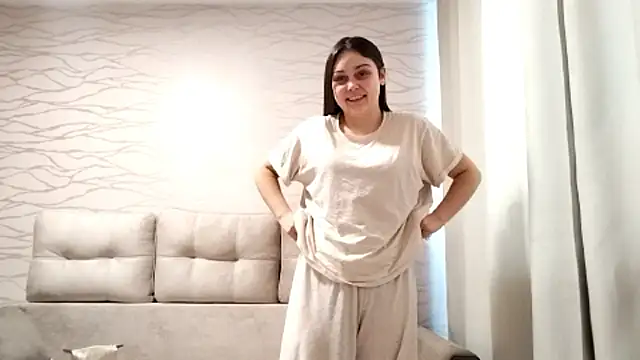 VivienneKottraba online show from January 15, 9:14 am