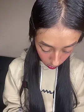 FOXXX BABY online show from March 5, 4:30 am