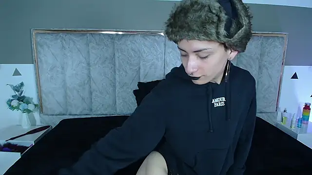 JiangShy666 online show from March 1, 1:02 pm