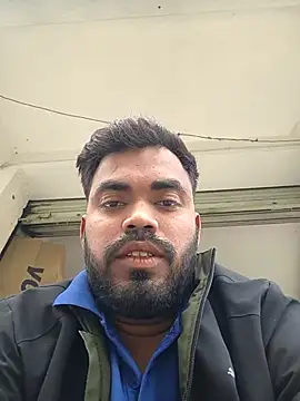 Snapshot of varshathakur56 chatting on February 13, 11:28 am varshathakur56 online show from February 13, 11:28 am