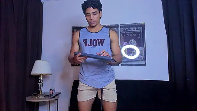 Dustyn Michelle1 online show from March 12, 1:01 am