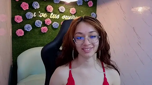 Kimberly23 a online show from February 8, 1:25 pm