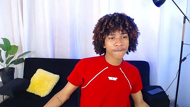 angelll18  online show from March 13, 1:29 pm