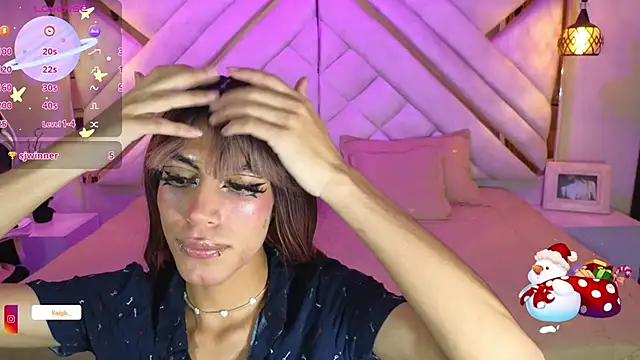 Snapshot of kaivg chatting on December 14, 3:45 am kaivg online show from December 14, 3:45 am