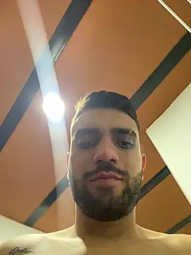 Snapshot of jamess_0 chatting on March 9, 2:59 am jamess 0 online show from March 9, 2:59 am