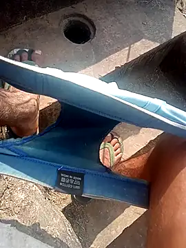 desiboy0090 online show from December 14, 5:57 am