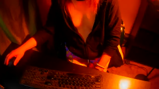 GoodGirlKelly online show from March 5, 2:51 am