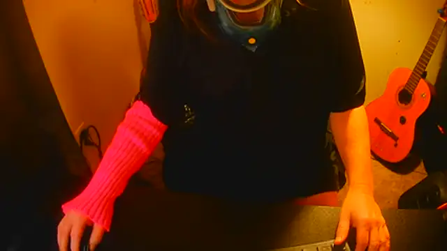 GoodGirlKelly online show from July 14, 2:45 pm