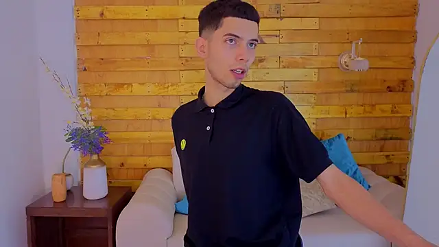 prettyboyy 13 online show from January 9, 8:10 pm