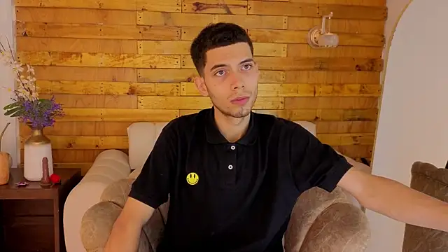 prettyboyy 13 online show from January 12, 8:14 pm