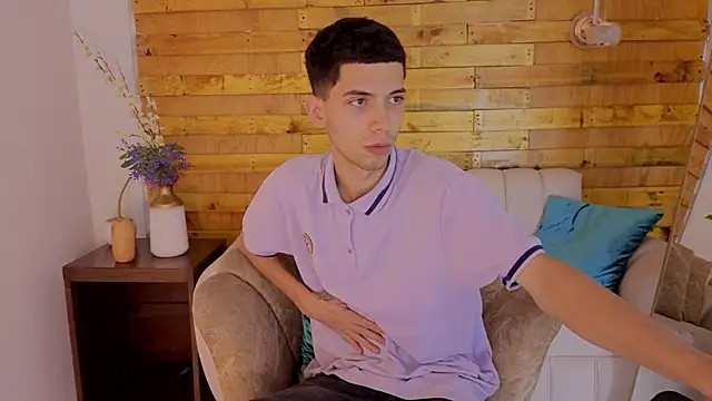 prettyboyy 13 online show from January 18, 8:12 pm