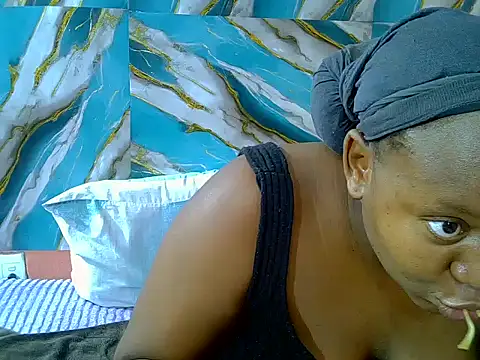 SweetHotPussy 99 online show from March 13, 7:53 pm