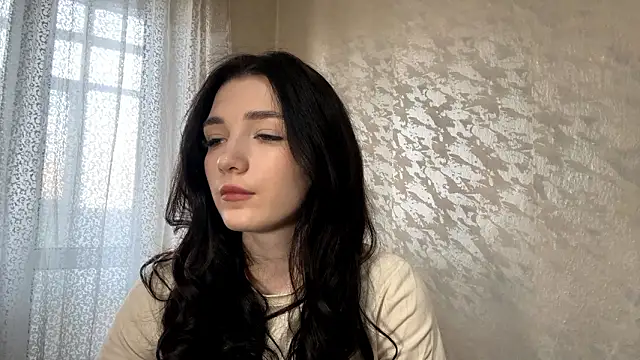 Snapshot of IsabellaWave chatting on February 16, 10:33 am IsabellaWave online show from February 16, 10:33 am