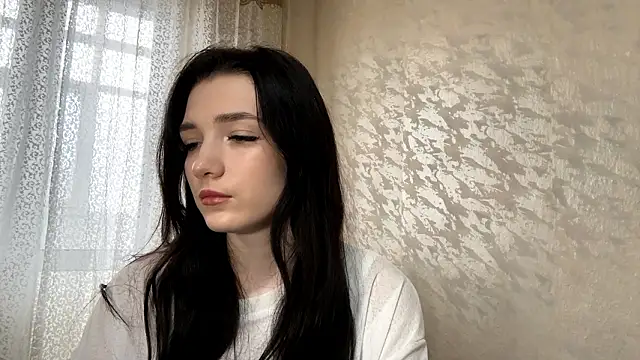 Snapshot of IsabellaWave chatting on February 17, 10:23 am IsabellaWave online show from February 17, 10:23 am